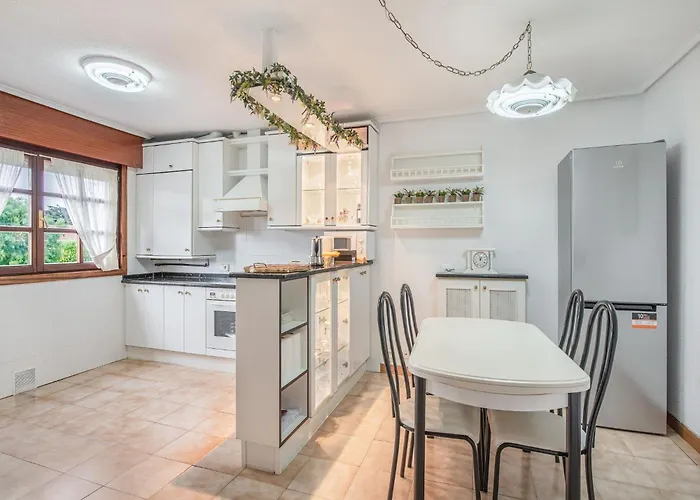 In Near Surf Semesterbostad Loredo