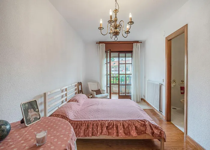 Semesterbostad In Near Surf Loredo